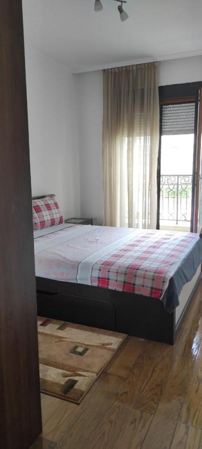 Apartman Tanya Apartman Podgorica Kültér fotó